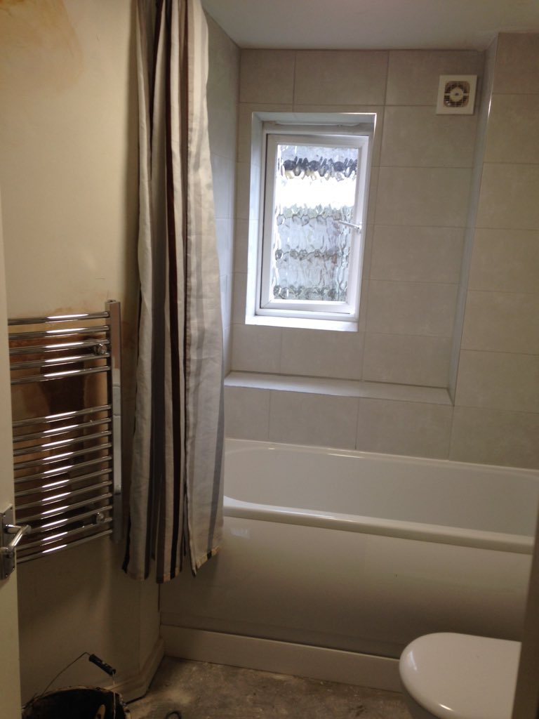 InishDesign's tweet photo. The new look bathroom with top quality ceramic tiles supplied by @TileStoreMcr https://t.co/q6JQvMks4w