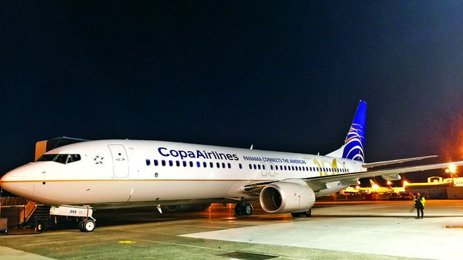 Hoy llega a #Panamá el avión número 100 de <a href="/CopaAirlines/">Copa Airlines</a>  impresa.prensa.com/_10357fb7c vía <a href="/prensacom/">La Prensa Panamá</a>
