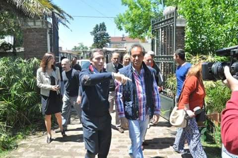 susanacastro21's tweet photo. Y la yoly sigue ¿la junta electoral y la justicia que onda? Aaahhh ya se  #SePasanLaLeyPorElOrto  igual que #LaYoly https://t.co/uYMh12yLrO