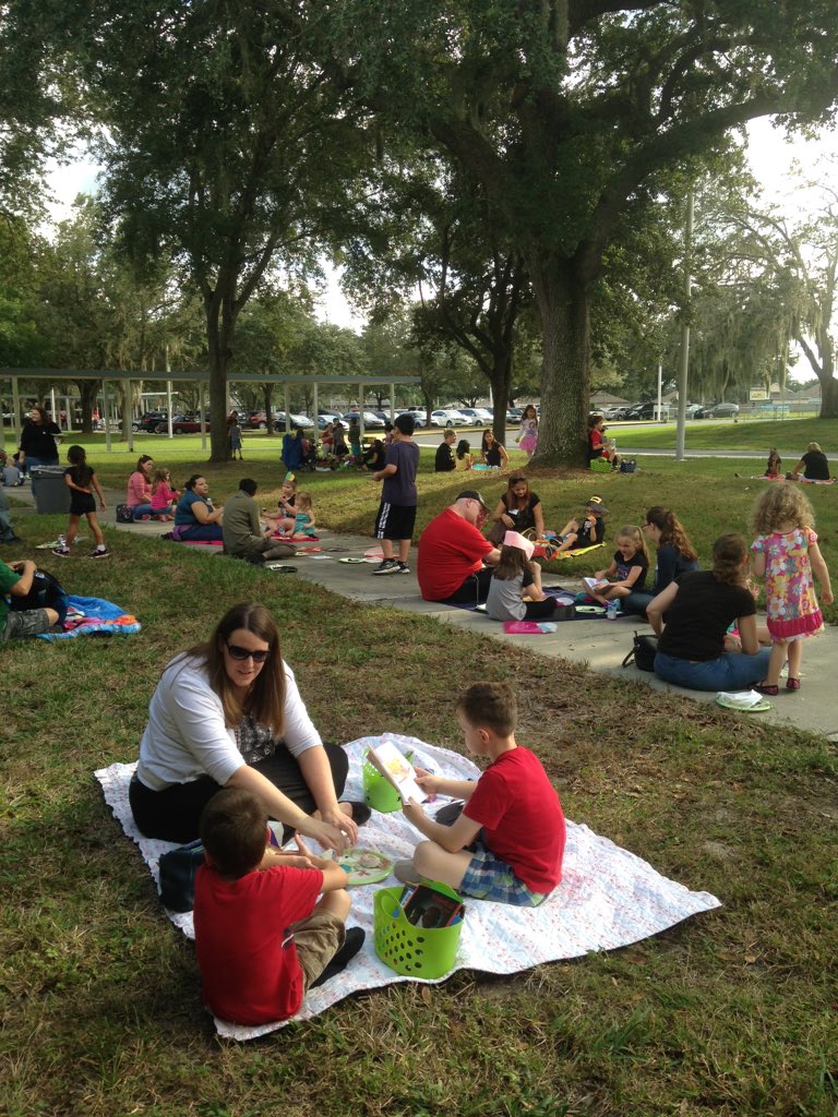 Mardee Kay tweet media