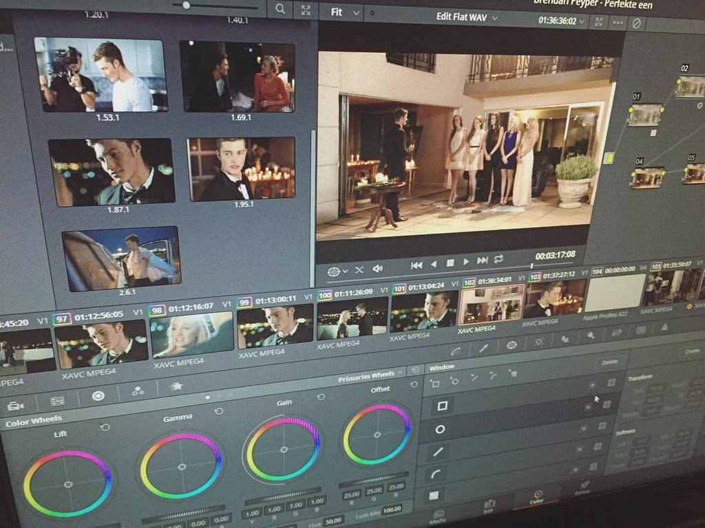 Die Prefekte Een - done and dusted!! Hy gan loop buddy @brendan_peyper #musicvideo #setlif… ift.tt/1l9QPvs