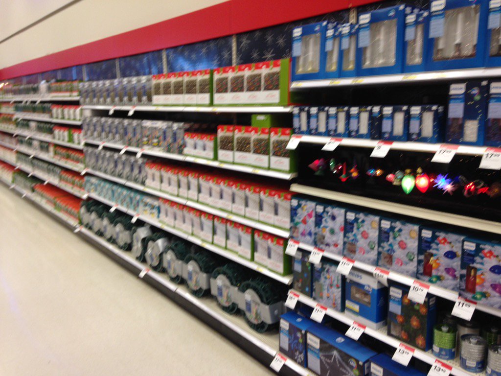 GOSREED's tweet photo. Ready for Weekend Christmas sales. @Hueypritchett @RodneyLast @AmyMaigret https://t.co/J6dTHQxEmm