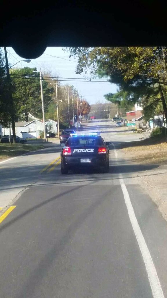 AiredaleFB's tweet photo. Airedales are on the road. Headed to Jonesboro for a shot at the semi finals. #WontBackDown https://t.co/SeHVs2Dul3