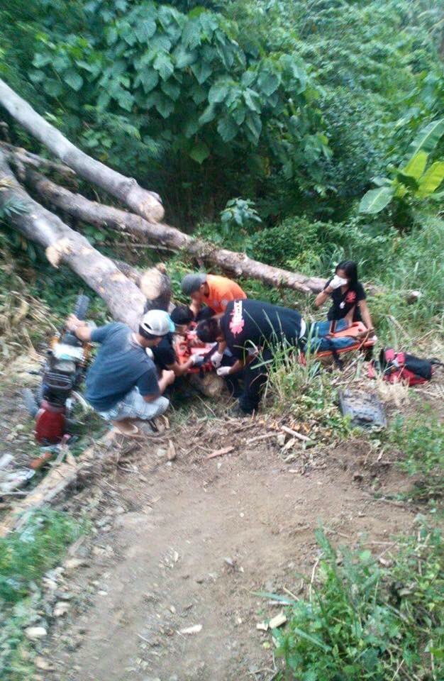 AEMSInstitute's tweet image. AEMS EMT's with CDRRMC Mati responding to a rescue trauma case in Mati City, Davao Oriental. #AEMS #AdvancedEMT #EM