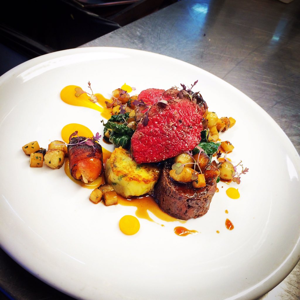 ChefyCooper's tweet photo. Venison @GHStockbridge @ChefHev https://t.co/MRseFiShMi