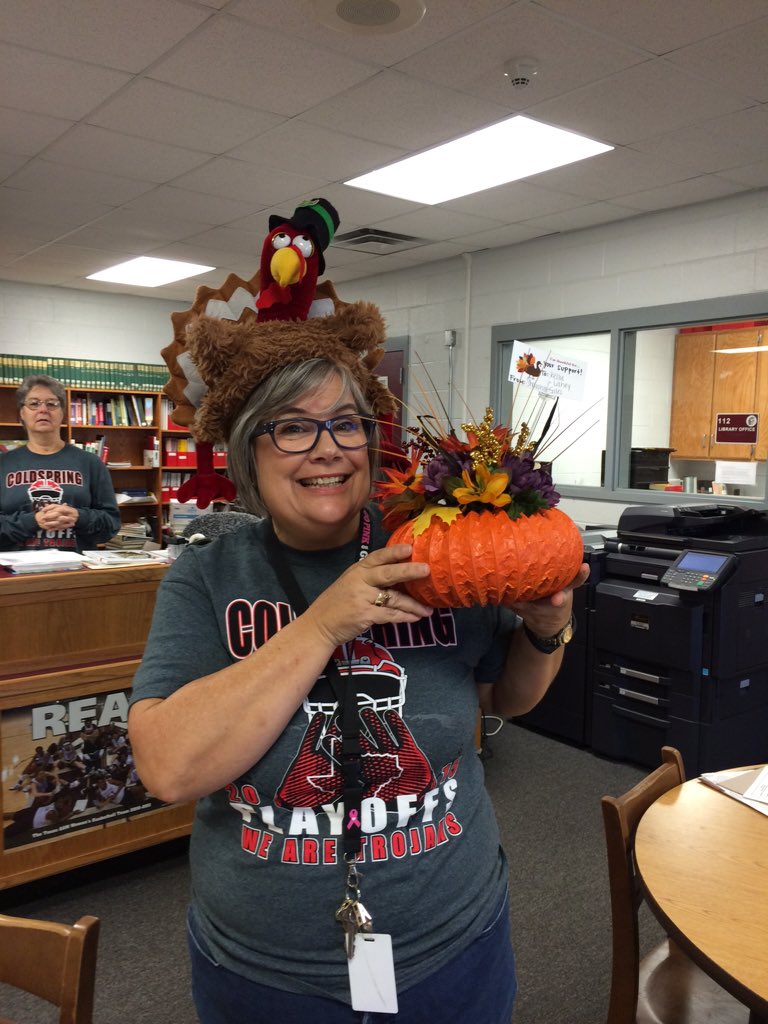 evilt1nk's tweet photo. It's Thanksgiving!! #COCISD https://t.co/n3Giu42qbT
