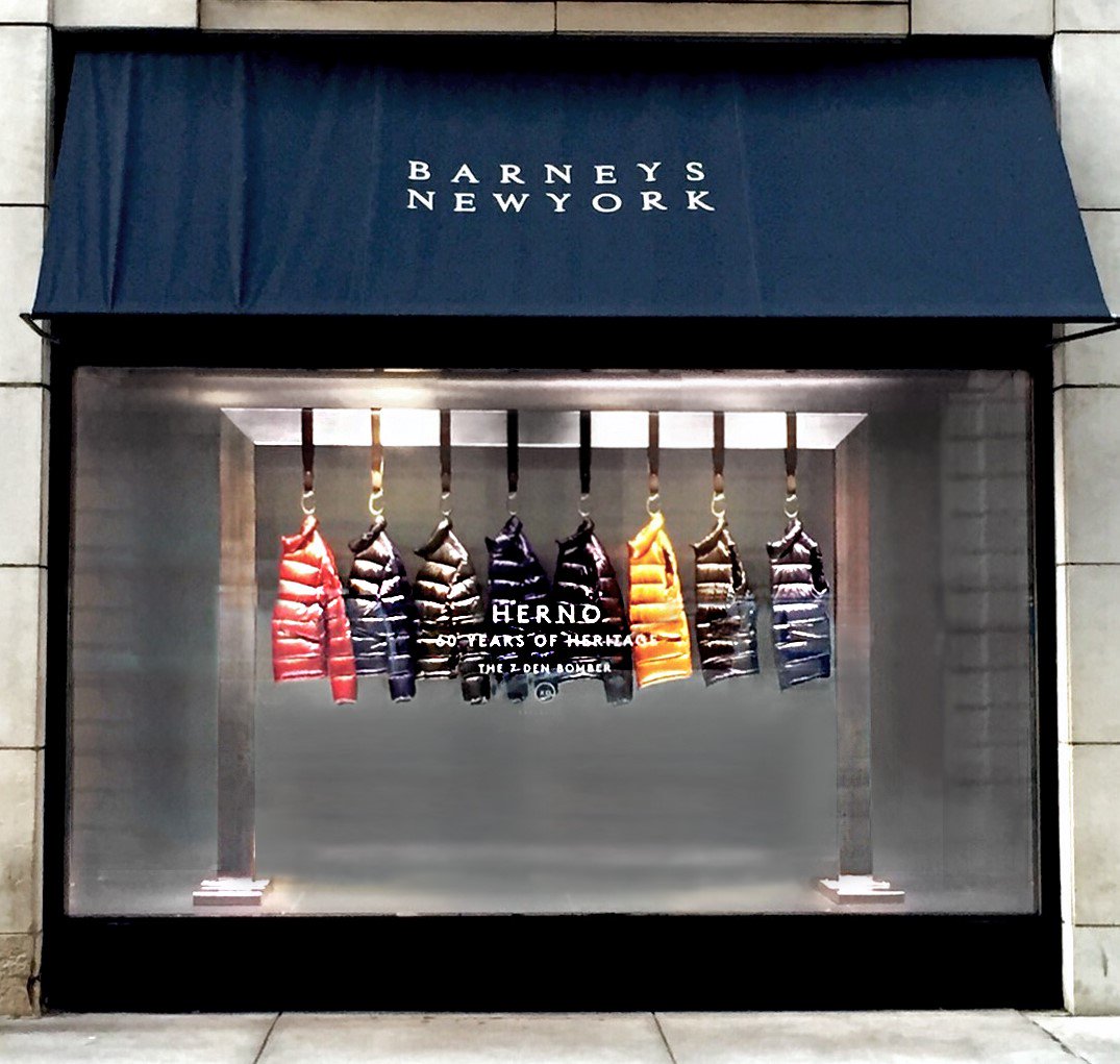 Herno_official's tweet photo. @BarneysNY New York for @Herno_SpA 7Deniers.
#Herno #Hernocollection #7Den #Menscollection #FW15 https://t.co/xsrNq823Ub