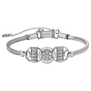 JabelJewelry's tweet photo. New #vintage made #jewelry with #heirloom techniques from #antique dies https://t.co/2QSusUd64q https://t.co/jKbkeDd9vj
