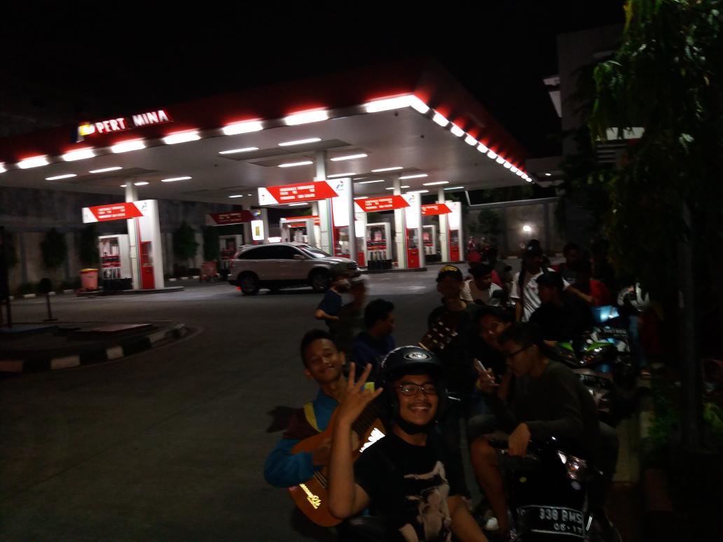 Warna_army's tweet photo. Masih tetap bersama dan keep solid.  Salam warna warni wara-wiri;) https://t.co/uXNFXNwPmw