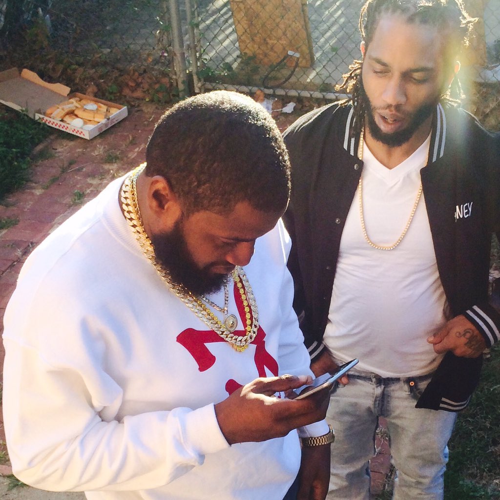 nomoneyent15's tweet photo. Just trying to leave my imprint on the world #NoMoney https://t.co/cUDbvgn7Yk