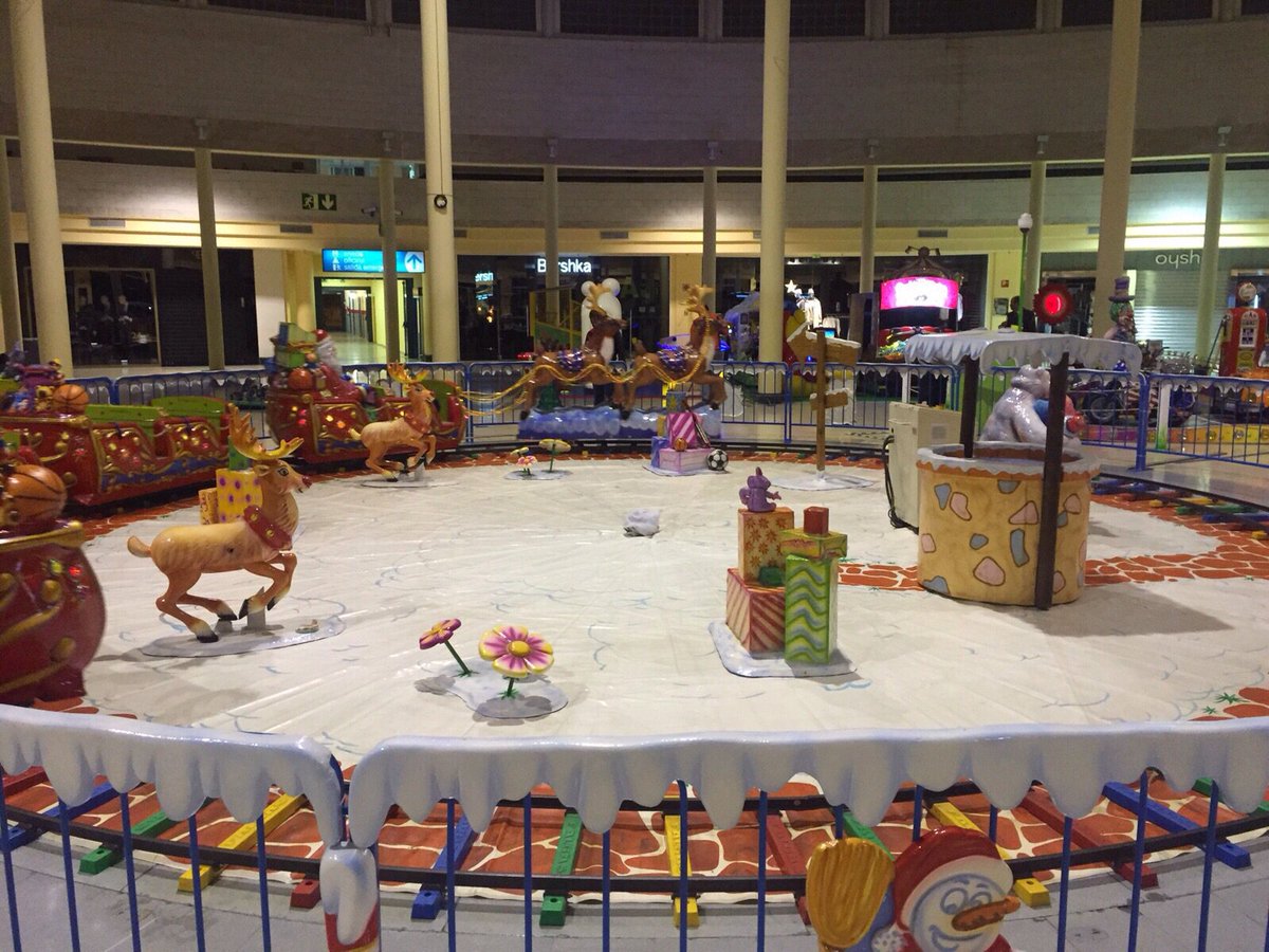 Súbete al tren navideño de Sould Park! Viaja con Santa Claus y sus renos en <a href="/CCLaLoma/">C.C. La Loma</a> , @TresAguas y <a href="/MadridSurCC/">CCMadridSur</a>