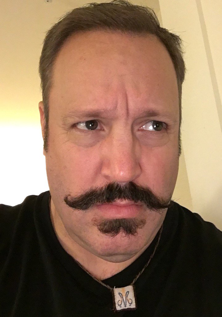 The Iron Sheik (the_ironsheik) Twitter