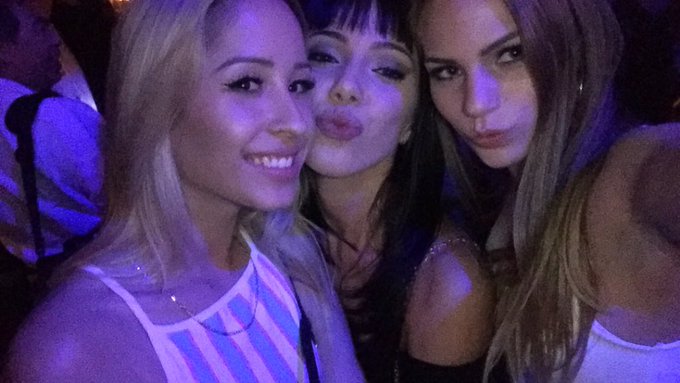 AVN noms @JojoKissxx https://t.co/HfIGS0QCmq<a class="tags" href="/tag/jojokissxx">@jojokissxx</a><a href="/tag/pornhusband"class="tags"><span>#pornhusband</span></a>