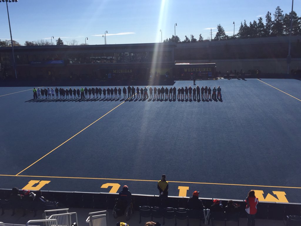 miketirico's tweet photo. Great to have the Orange in Ann Arbor. Go @Cuse @CuseFH https://t.co/lAwPM42MnF