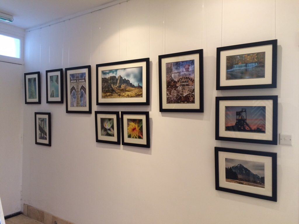 All ready for the <a href="/RiccioGallery/">Riccio Gallery</a>  winter show preview tonight