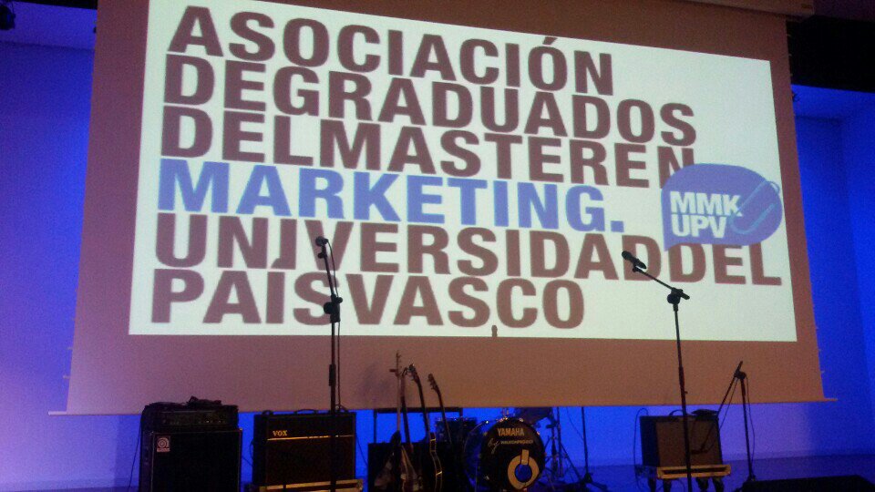 leparyssien's tweet photo. Arranca el #PesMes2015 (@ Bizkaia Aretoa EHU-UPV in Bilbao, PV) https://t.co/a8Zjzqs2vD https://t.co/xEUvaf5XB6