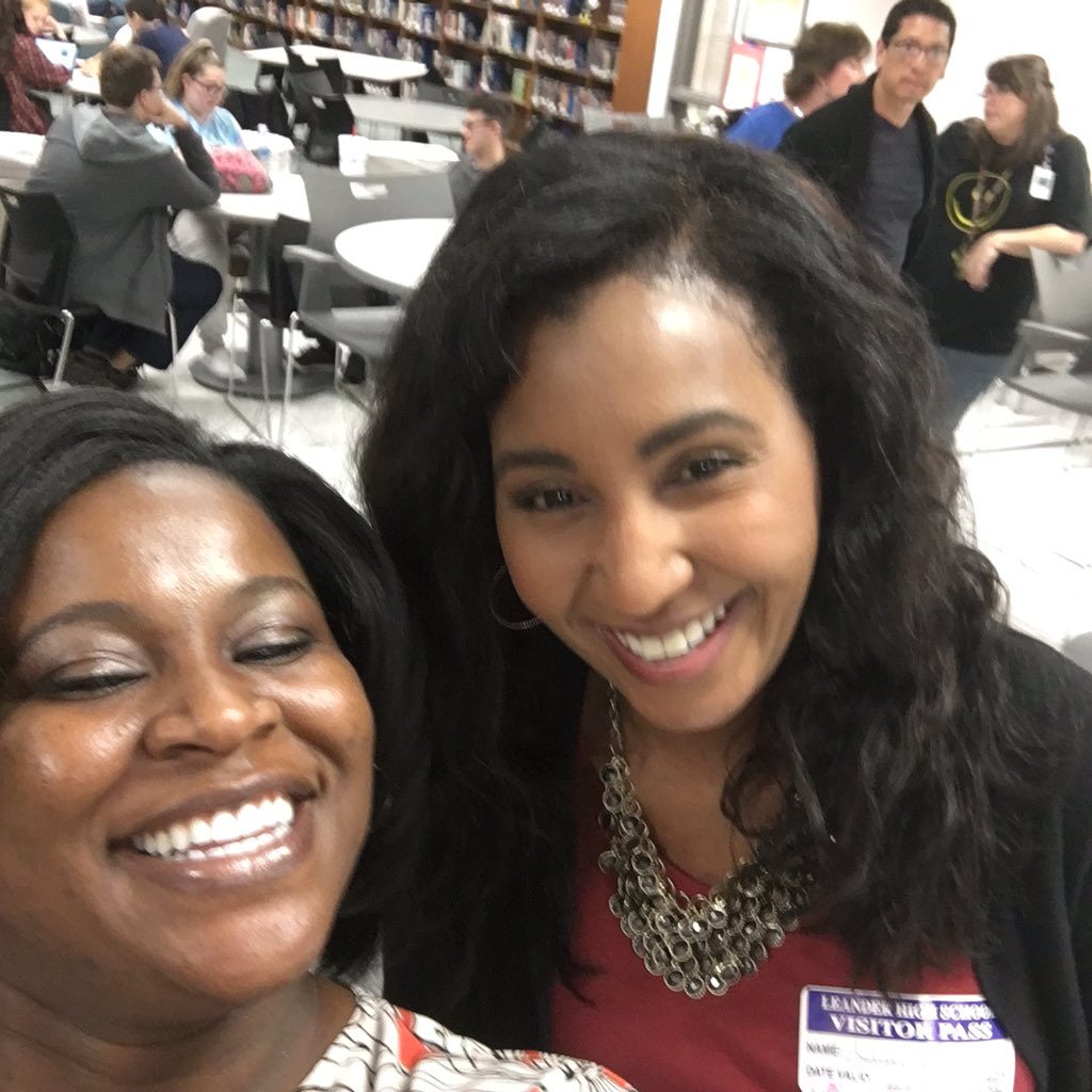 DrTiffanySpicer's tweet image. @QuitaC_KVUE @LeanderISD @LeanderHS #CoolestSelfieEver. Thank you for interviewing our campus about #mLISD