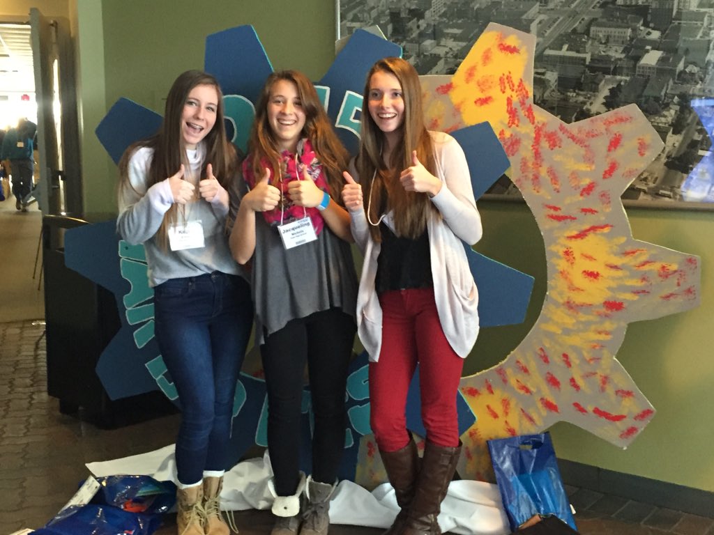 LinkLimaAllenCo's tweet photo. Make sure you take your photo in front of the gears provided by @LimaCitySchools and use the hashtag #MakerFest2015! https://t.co/bqfqiX4XZO