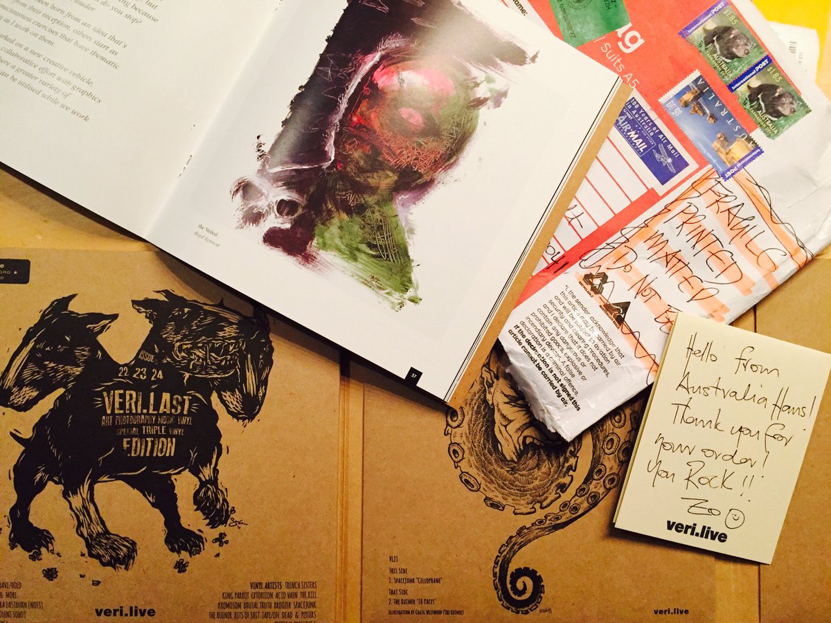 Ojweh's tweet image. Mail from Australia \o/ - the great very last ( 😖 ) @verilive edition. Can&apos;t wait to read/listen!