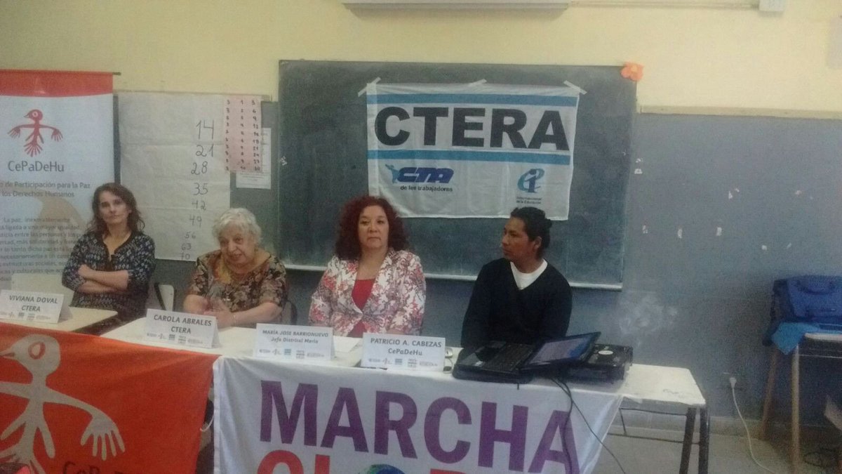 grandemerlo's tweet photo. Cierre de la campaña "Educación, puerta a todos los derechos" en #Merlo! Con la presencia de @Maria161063! #CePaDeHu https://t.co/BJ2bGtZh59