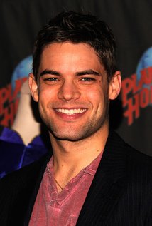 Happy Birthday to Jeremy Jordan (31) 