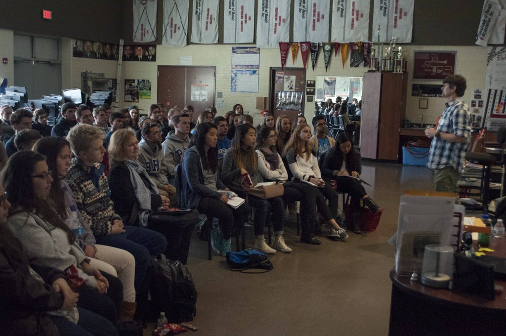 GYFFest's tweet photo. Awesome workshop at @UpperDublinHS on Wednesday! Who's starting on their films this weekend? #gyff2016 #gyff https://t.co/83gvNepaOK
