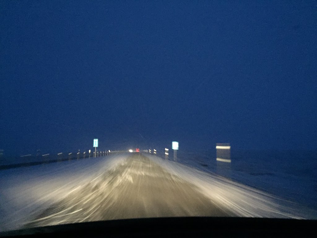 K_larusson's tweet photo. @sebastiaanhooft it was a good day, a bit cold but beautiful this morning and then snowing on my way home. https://t.co/ITXa0g84UG
