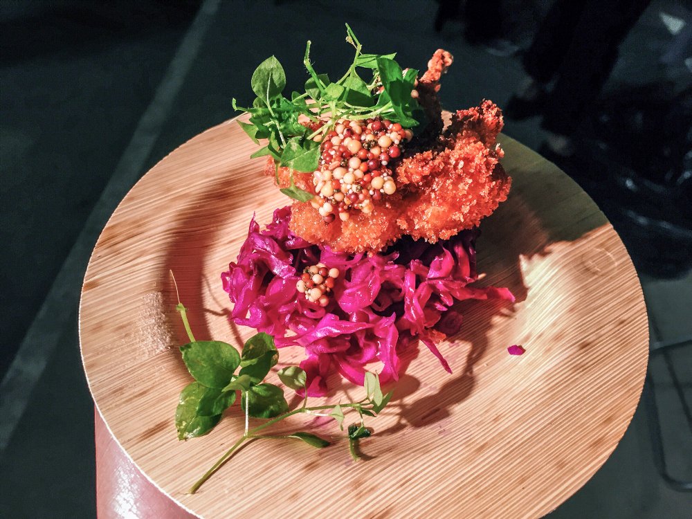 Making something out of nothing, these LA foragers are the ultimate entrepreneurs. <a href="/munchies/">MUNCHIES</a> bit.ly/1NHnMGN