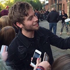 im dep! mind retweeting?