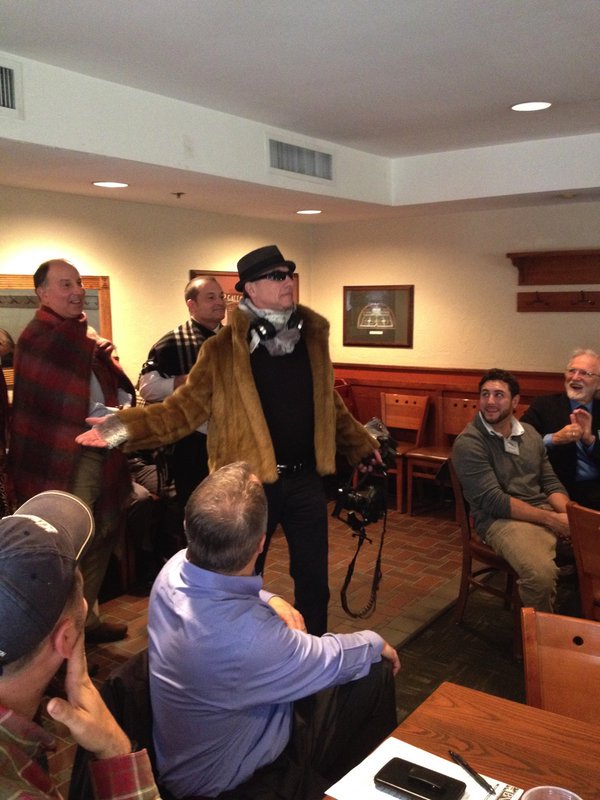 catherineastone's tweet photo. Behold the @westportbni #fashionshow courtesy of @ThenAgainCT https://t.co/rRjo7ALo3K