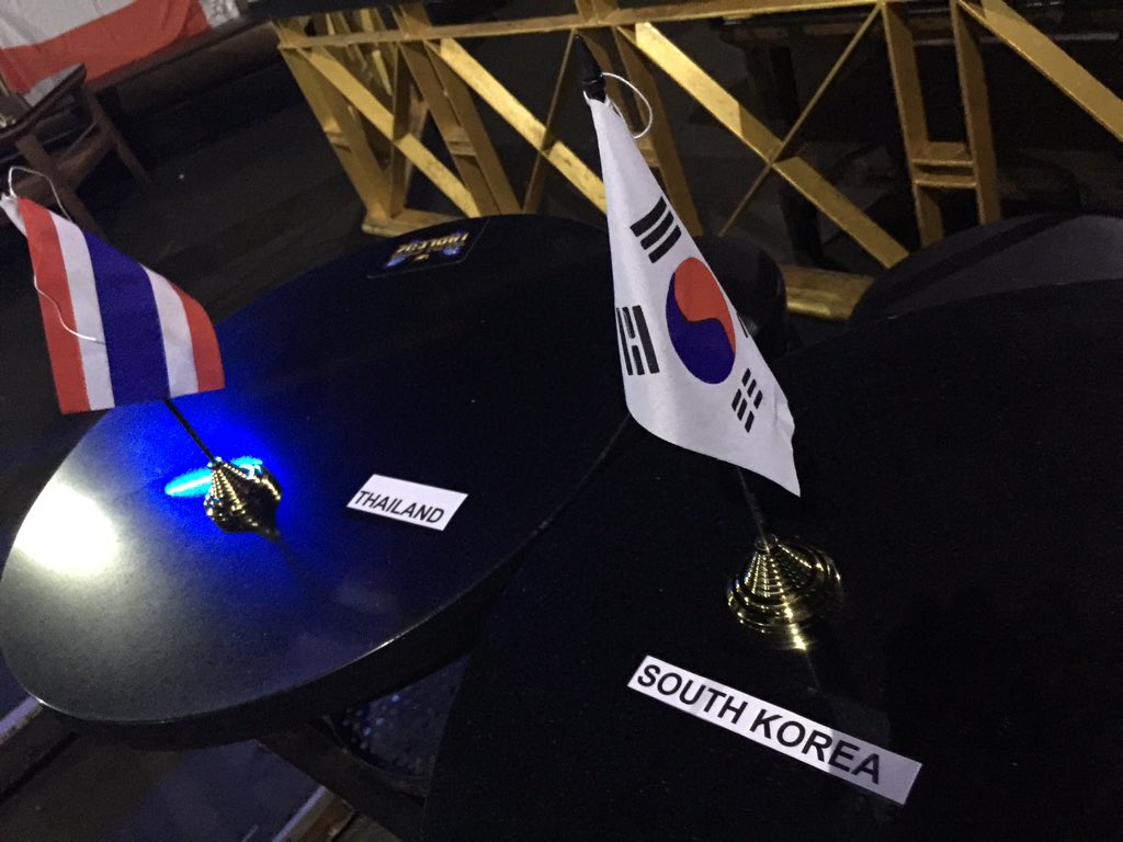 Sing4Singapore's tweet photo. #flaglets mark the #reserved table for each team competing at the #olympicsofsinging! #kwc2015 #KWCworld2015 https://t.co/1WOJaAU5op