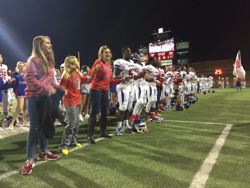 FOXWestTxSports's tweet photo. #1TXFan https://t.co/YasswnhETN