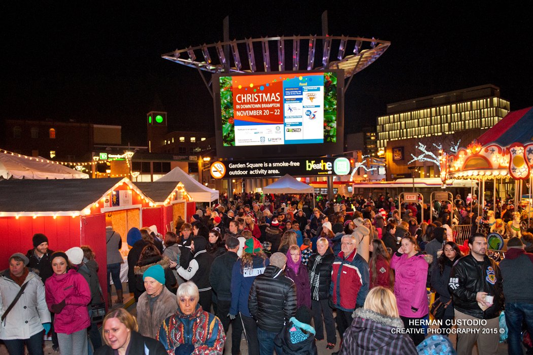 Wonderful evening at the Christmas Market in @GardenSQLive  #downtownBrampton