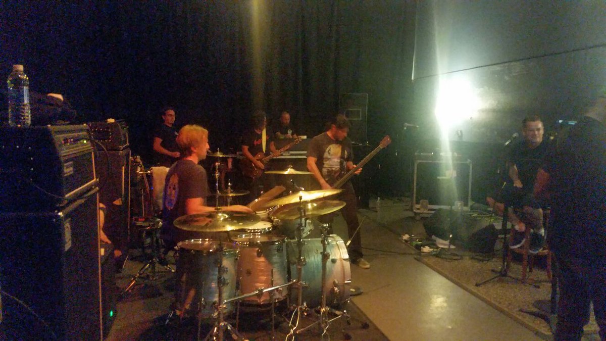 Embedded image permalink