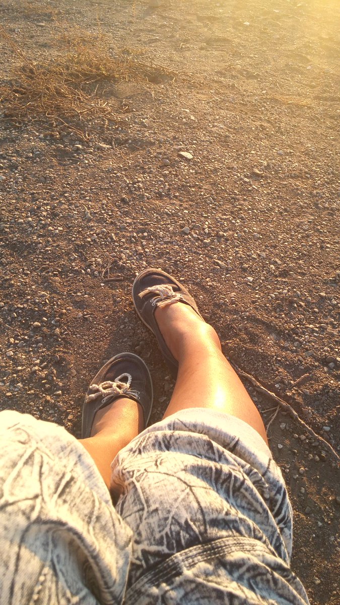 SetApart_MiA's tweet photo. MiAs feet angles!! #BeenWeird👣👣👣👣
AirFlyN!DirtKickN!GhostwhippiN!SunSettiN! https://t.co/zYuXK39ZE8