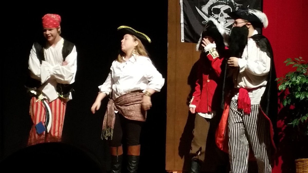 Ms_Cooper_sms's tweet photo. SMS production of Silver's Secret. Great performance! https://t.co/l2LCOnFeoG