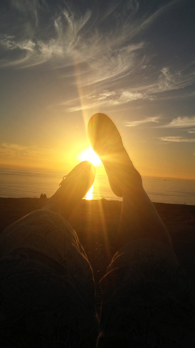 SetApart_MiA's tweet photo. MiAs feet angles!! #BeenWeird👣👣👣👣
AirFlyN!DirtKickN!GhostwhippiN!SunSettiN! https://t.co/zYuXK39ZE8