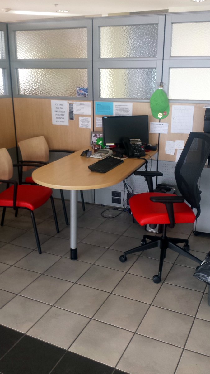 connectelements's tweet photo. Love the colors in the new digs at the Toyota dealership in Gastonia NC. #commercialdesignisfun #ConnectingElements https://t.co/1jPWQzkkIK