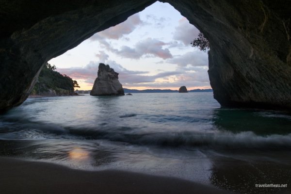 TravlWomble's tweet photo. New Zealand’s Amazing Coromandel Coast https://t.co/3tIRaGvi2H https://t.co/DB2wocHRFO