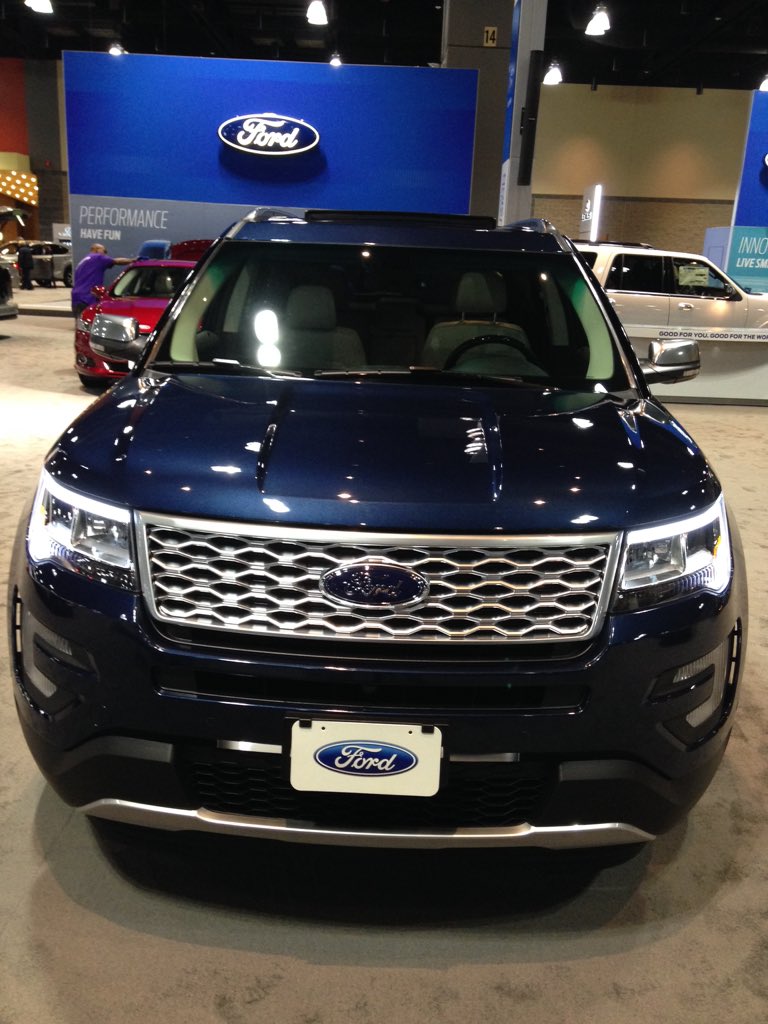 Ford_BrittneyO's tweet photo. Hello Ford Fans! Welcome to the 2015 Hartford Auto Show! Stop by the Ford Display and say hi!! #ConnAutoShow! https://t.co/703Qt5f1PS
