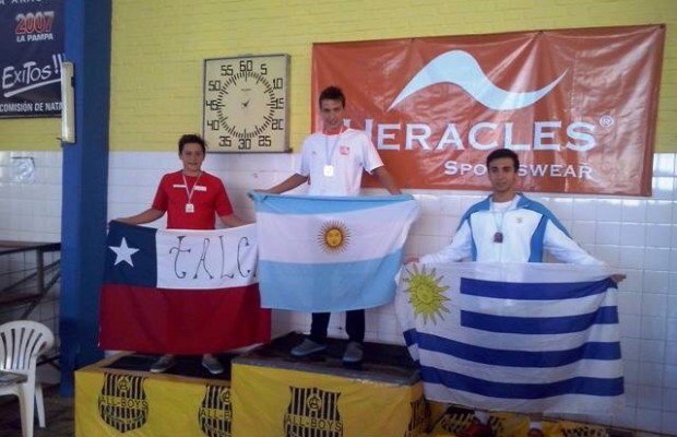 allboysprensa's tweet photo. Podes seguir los resultados ¡EN VIVO! de la #CopaAustral desde nuestro sitio oficial https://t.co/F9oiE9QSpG https://t.co/VYv65PbqkP
