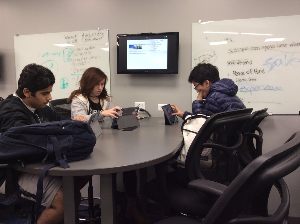 Mrs_MendozaESL's tweet photo. @ConantEsl students getting good use out of CHS incubator room! https://t.co/oOFnnQSdCV