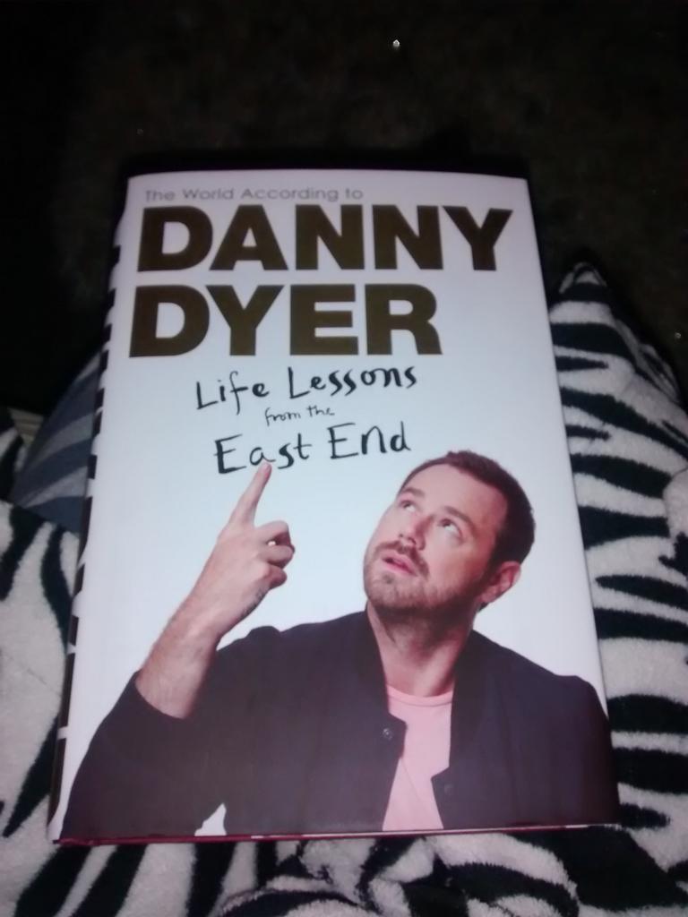 joswift30's tweet photo. @MrDDyer so excited to read this :) https://t.co/7zcLsWSIUd