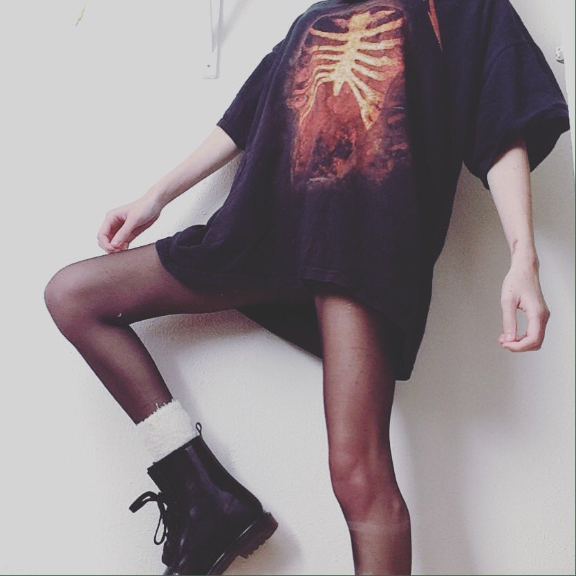 gothicthinspo's tweet photo. #skeleton #thin #skinny #tiny #thinspo #tightsthinspo #me #gothic #tights #boots #top #socks #ana #mia #ed https://t.co/9oC2hP8zUb