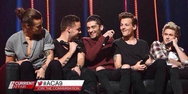 1DFamParadise's tweet photo. Niall is me 
I am Niall 
We are one 

#MTVStars One Direction https://t.co/pR1ZfLWa5n
