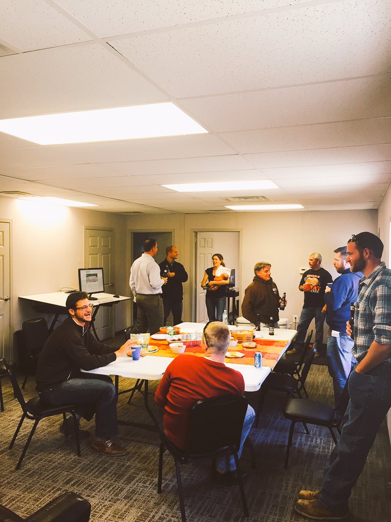 CincyCSA's tweet photo. Celebration here @CincyCSA! #engineeringtheearth https://t.co/Nga8UMCL9i