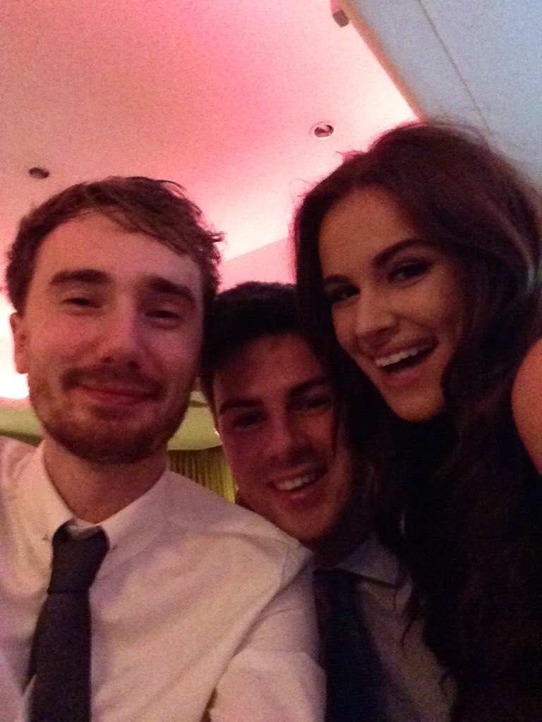 ajbage tweet picture