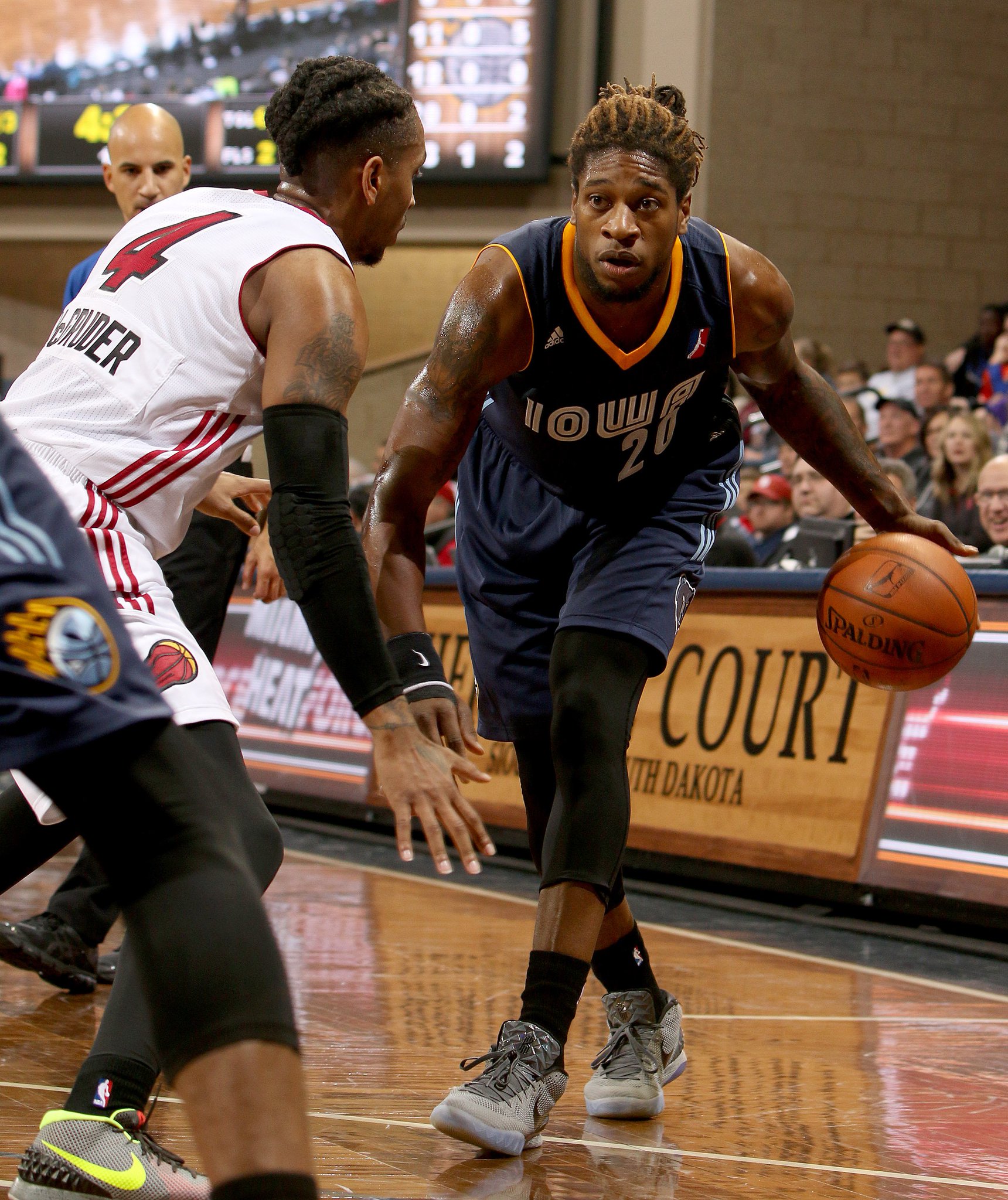 Happy Birthday to Energy player Cartier Martin.  Martin is averaging 26.5 pts and 7.0 rebs in 2 games this season. 