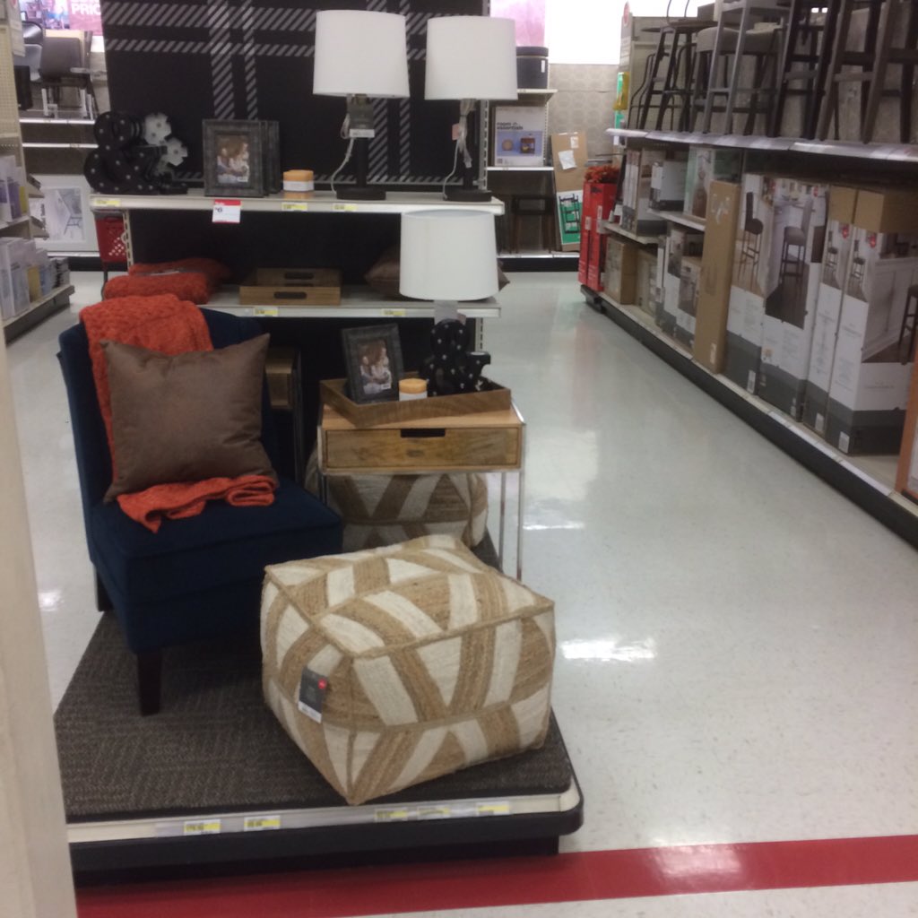 ElrashidyRamy's tweet photo. Spruced up and ready for the busy weekend! #TargetStyle #G191Knockout @Dana_Schleicher @ButrynMatt https://t.co/BrcANXVrrt
