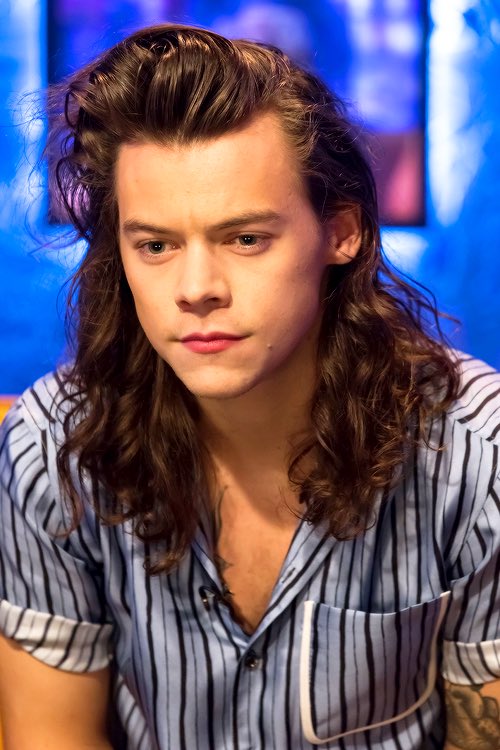 1DFamParadise's tweet photo. His smile 

#MTVStars One Direction https://t.co/7xL6qGhDEm
